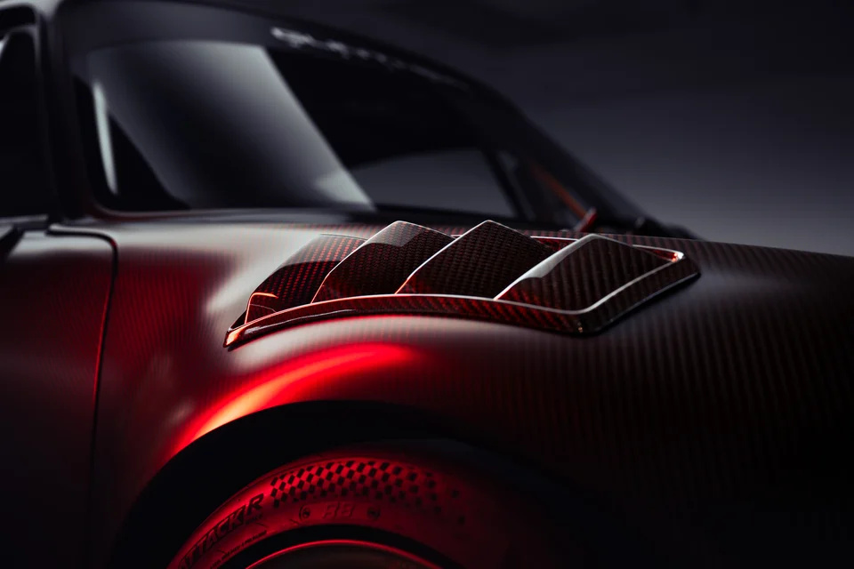 SMALL_Guntherwerks_GXR_Evo_22-960w